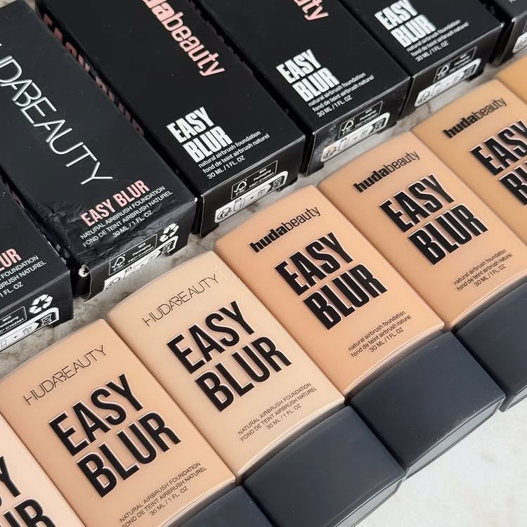 Huda Beauty Easy Blur Natural  - Huda Beauty Makeup Bag review and price